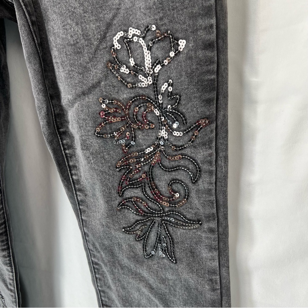 DG2 - Women’s Jeans - Black Denim - 4 P - Sequins - Picture 11 of 13